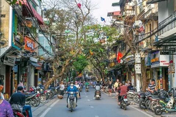 Hotspot Matrix: Biến 4 kiểu áo sơ mi dìm dáng, xỉn thành cơ hội marketing đột phá