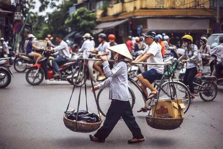 Hotspot Matrix và Pháo: “Nếu có thể khiến ai đó đồng cảm bằng chính tổn thương của mình,