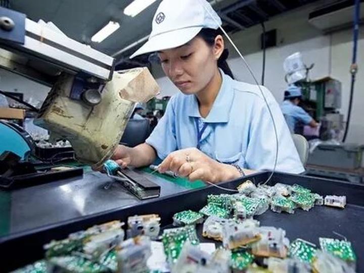 Hotspot Matrix và ôm êm của mẹ